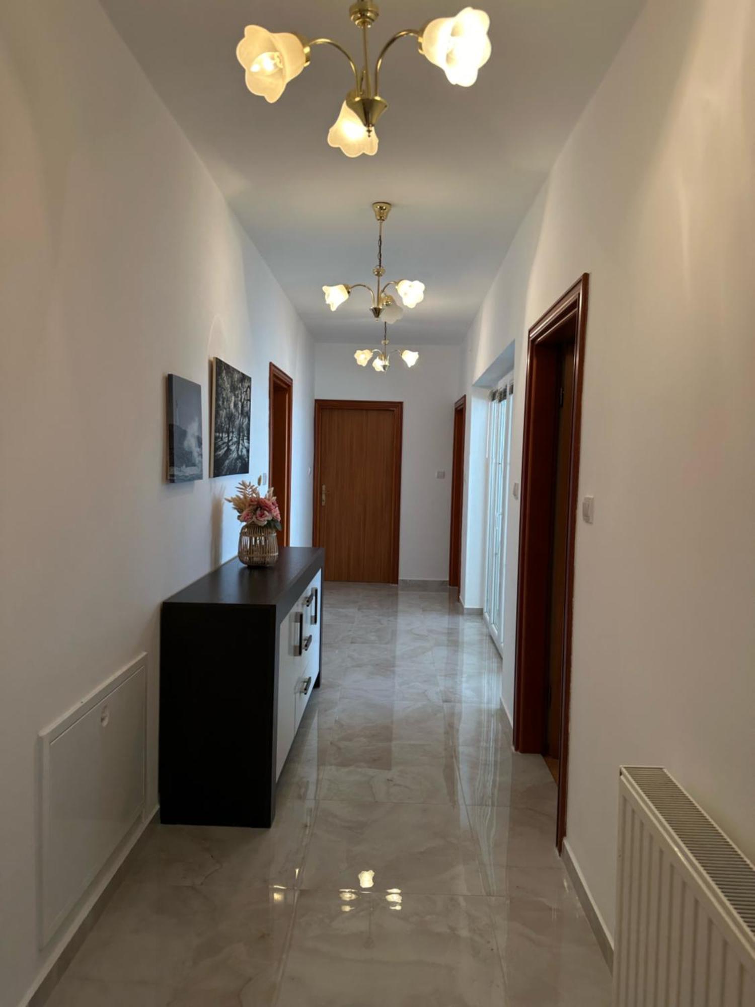 Apartmani Sandra Malinska Sveti Vid-Miholjice Bagian luar foto